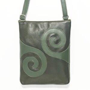 Bolso de piel verde