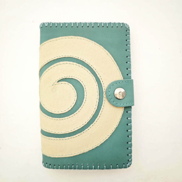 Cartera billetero de piel aguamarina