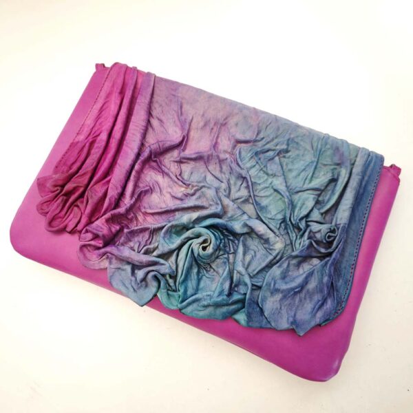 Bolso único de mano en piel