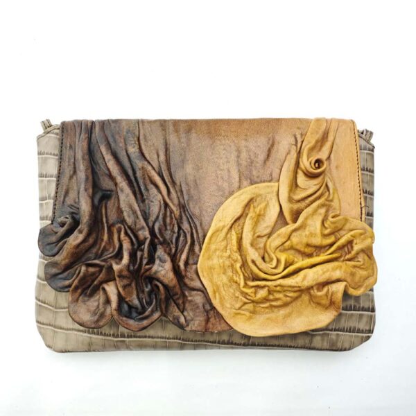 Bolso de mano de piel único