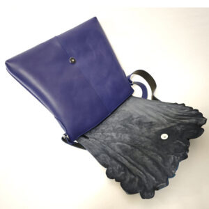 Bolso de mano de piel único