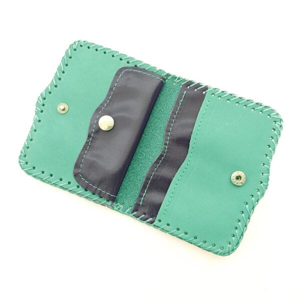 Cartera de piel aguamarina