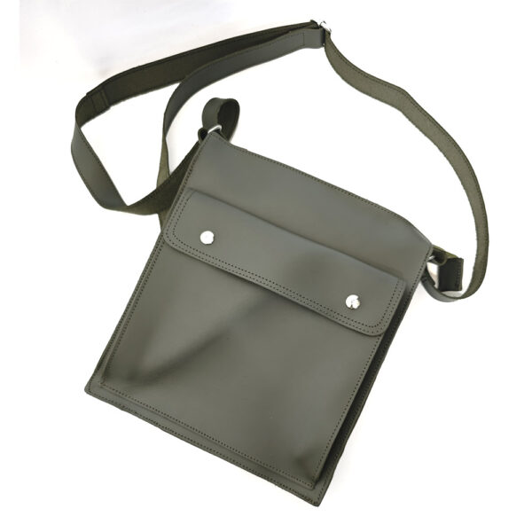 Bolso unisex de cuero verde