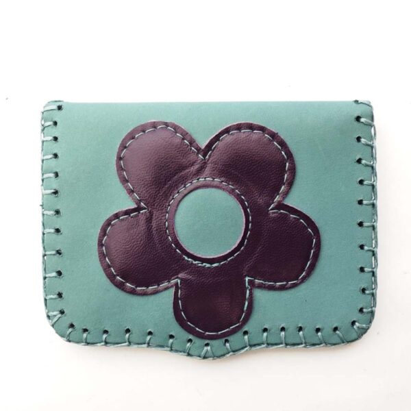Cartera de piel aguamarina