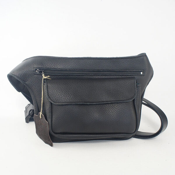Tienda online de artículos hechos a mano en cuero y piel. Artesanos del cuero. Riñonera de cuero unisex DSC1512 Riñonera de piel negra
