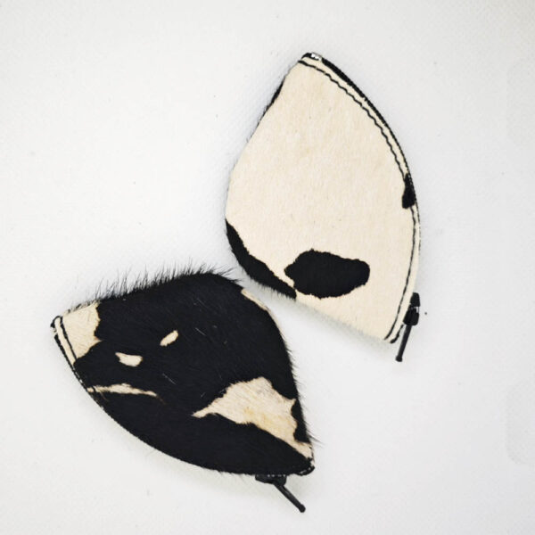 Monederito de piel con pelo print vaca