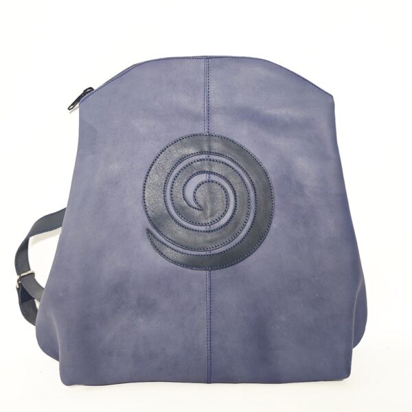 Mochila de piel azul