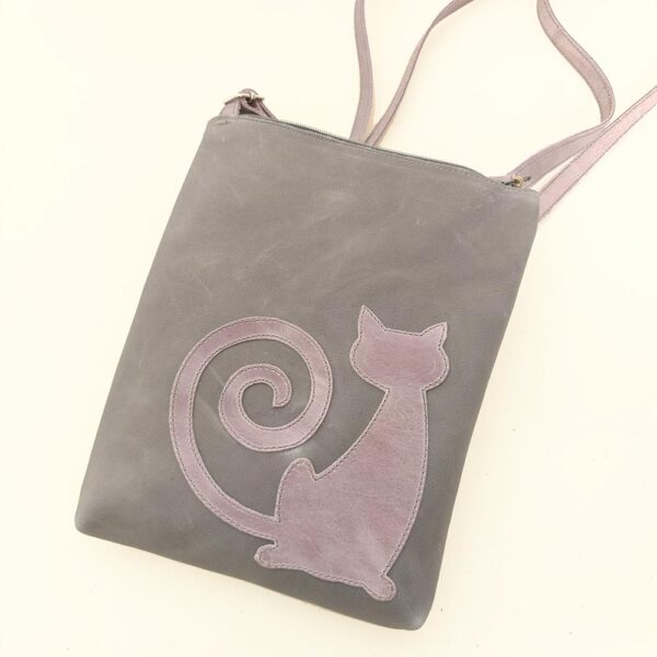 Bolso bandolera de piel gris