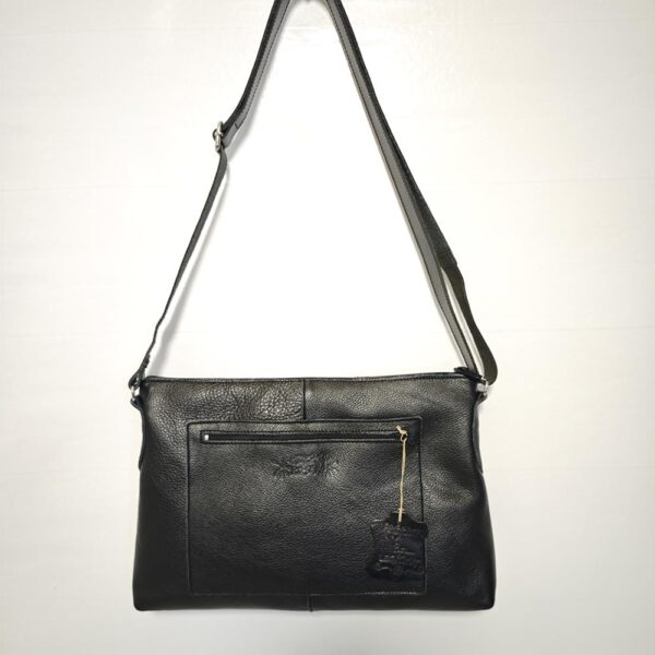 Tienda online de artículos hechos a mano en cuero y piel. Artesanos del cuero. City Bolso bandolera de piel de pelo IMG 20251111 112401 Bolso de piel negro