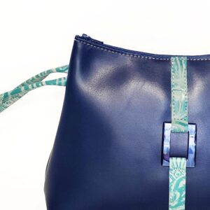 Bolso de mano de piel azul