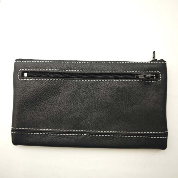 Tienda online de artículos hechos a mano en cuero y piel. Artesanos del cuero. Monedero tarjetero de piel MBT IMG 20251114 075219 Monedero tarjetero de piel negro