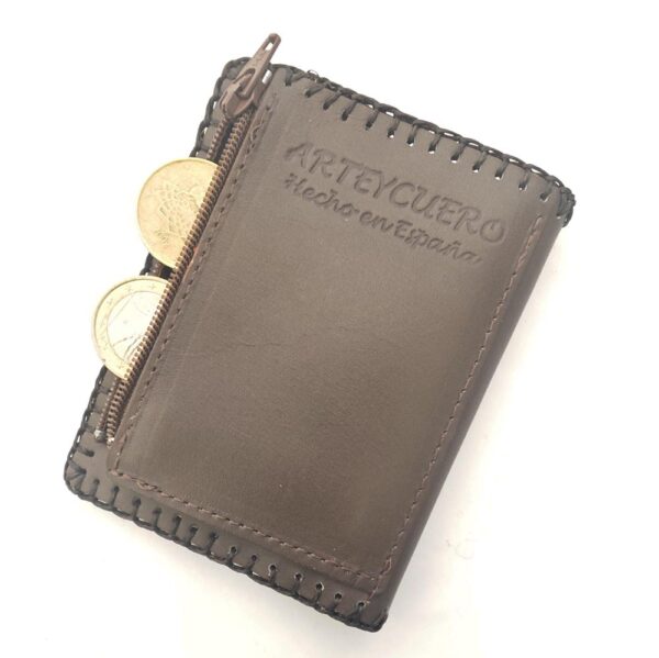 Cartera billetero de piel marrón