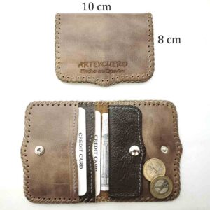 Cartera de piel camel