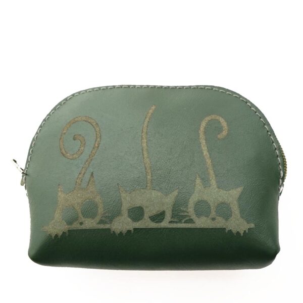 Tienda online de artículos hechos a mano en cuero y piel. Artesanos del cuero. Monedero de piel con cremallera Gatitos WhatsApp Image 2026 02 16 at 08.13.46 Monedero de piel verde