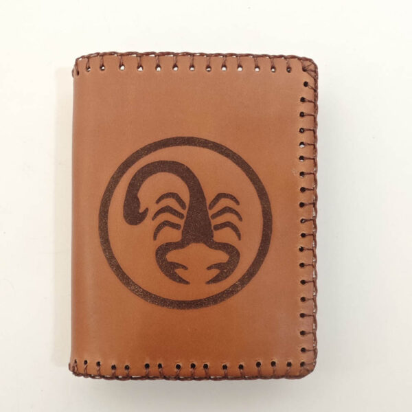 Cartera de piel camel