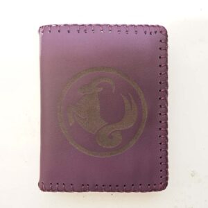 Cartera billetero de piel morada