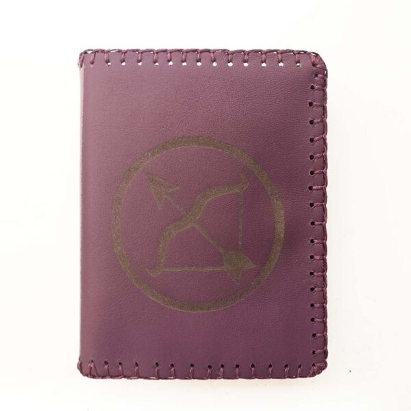 Cartera billetero de piel morada